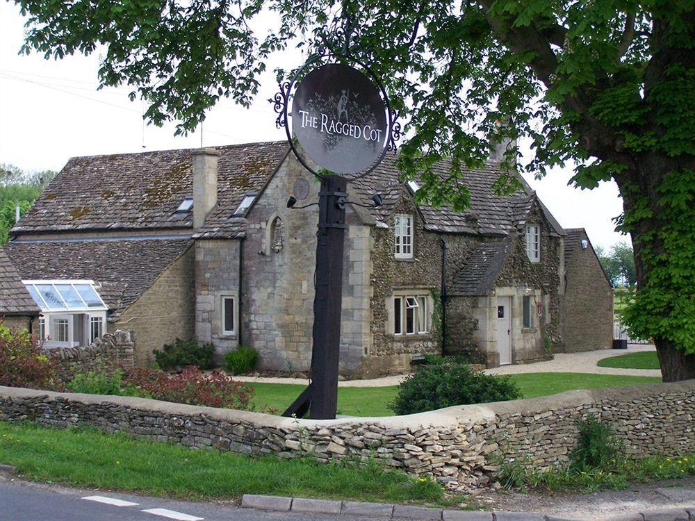 The Ragged Cot Hotel Minchinhampton Exterior photo
