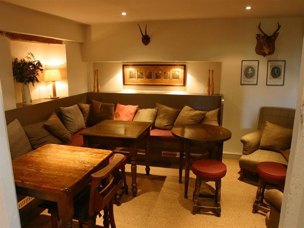 The Ragged Cot Hotel Minchinhampton Exterior photo