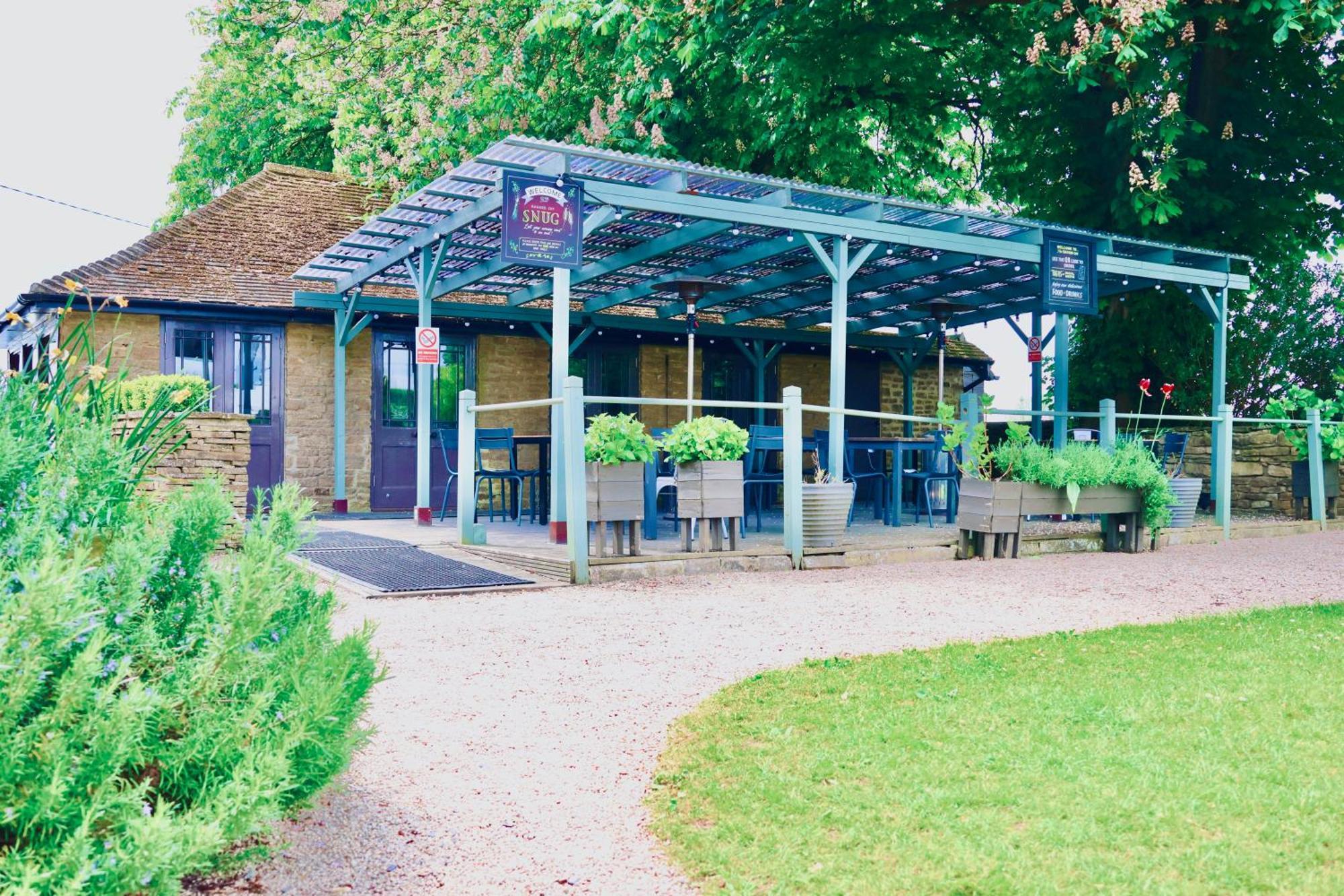 The Ragged Cot Hotel Minchinhampton Exterior photo